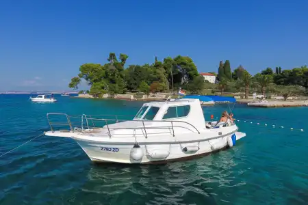 Half-Day Group Boat Tour from Zadar to the Nearby Islands